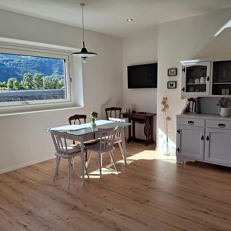 Haus Hafner Sonniges Apartment Terlano Buitenkant foto